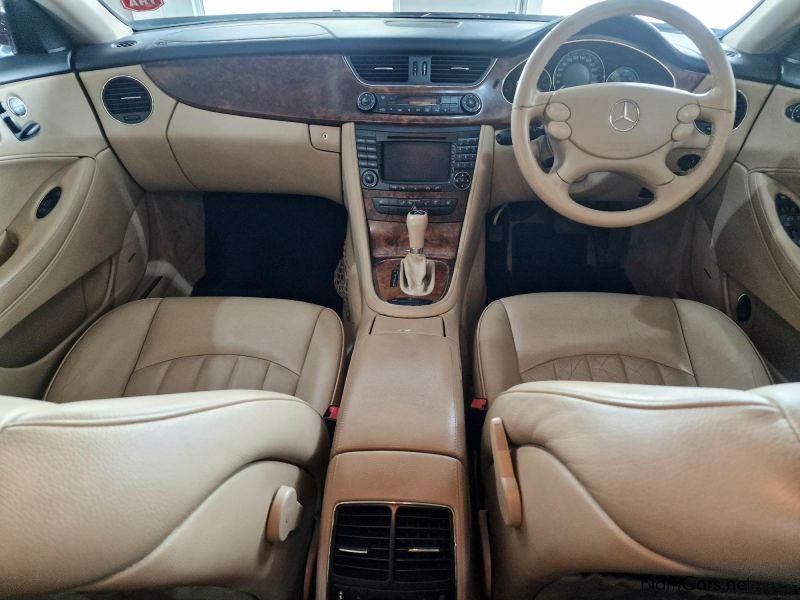 Mercedes-Benz MERCEDES-BENZ CLS 350 V6 in Namibia
