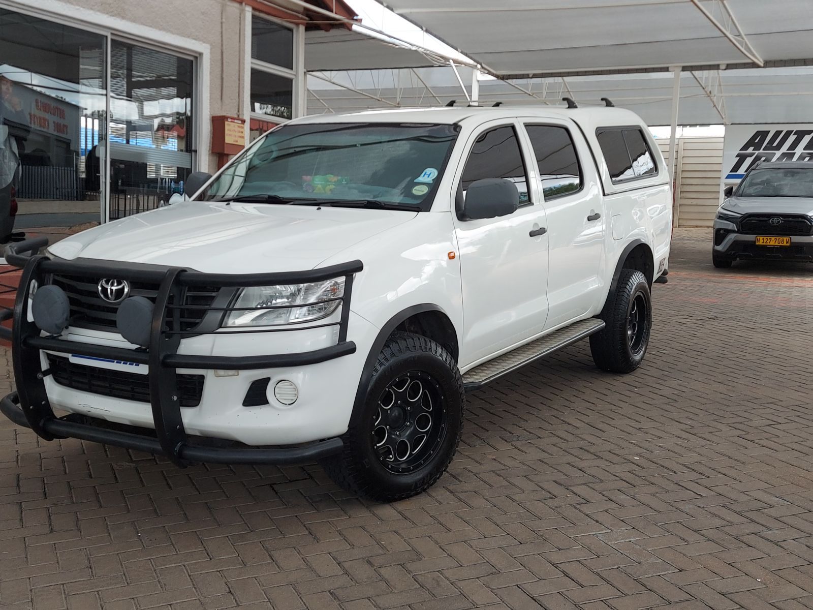 Toyota Hilux D4D SRX in Namibia