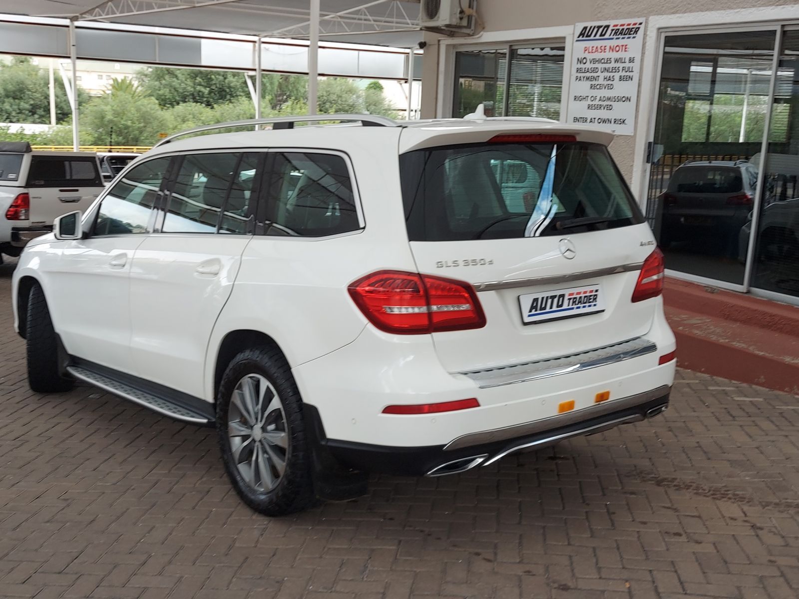 Mercedes-Benz GLS 350CDI V6 in Namibia