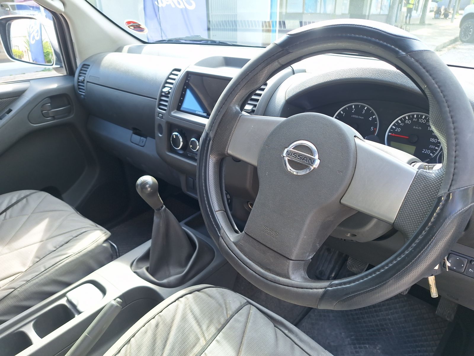 Nissan Navara 2.5Dci XE 4X4 KING CAB in Namibia