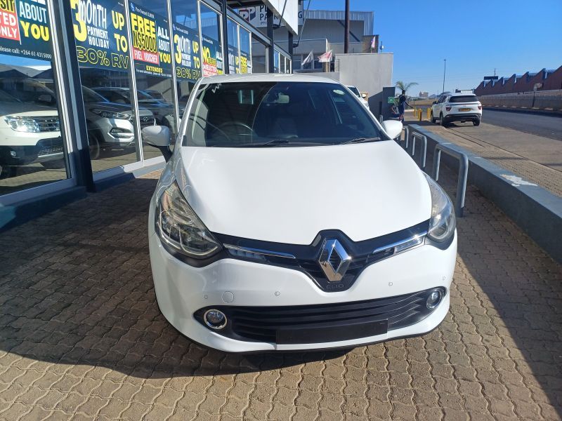 Renault Clio Iv 1.2t Expression Edc 5dr (88kw) in Namibia