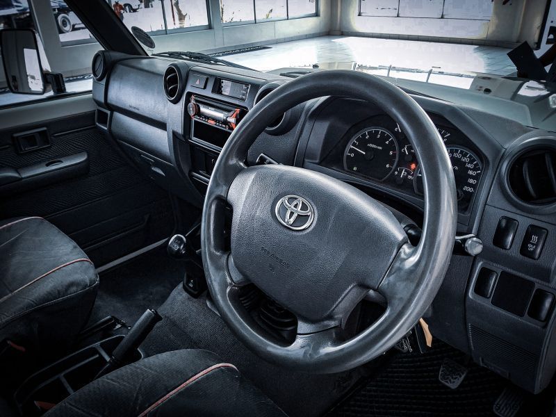 Toyota Land Cruiser V8 in Namibia