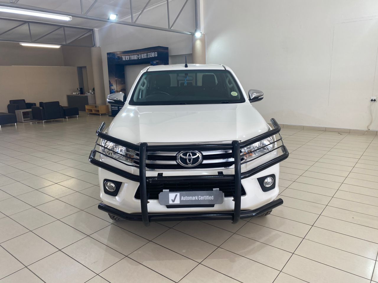 Toyota Hilux 2.8 Rader D/C 4x4 in Namibia