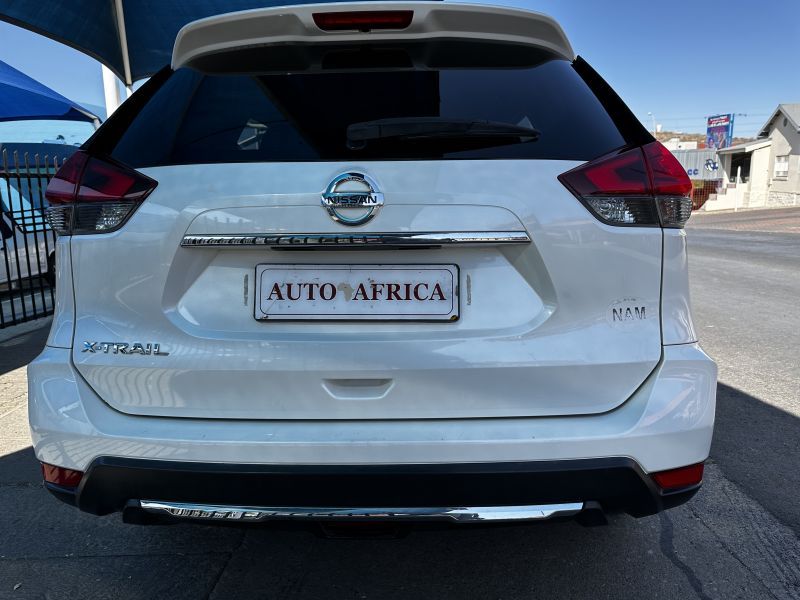 Nissan X-Trail 2.5 Acenta 4x4 CVT in Namibia