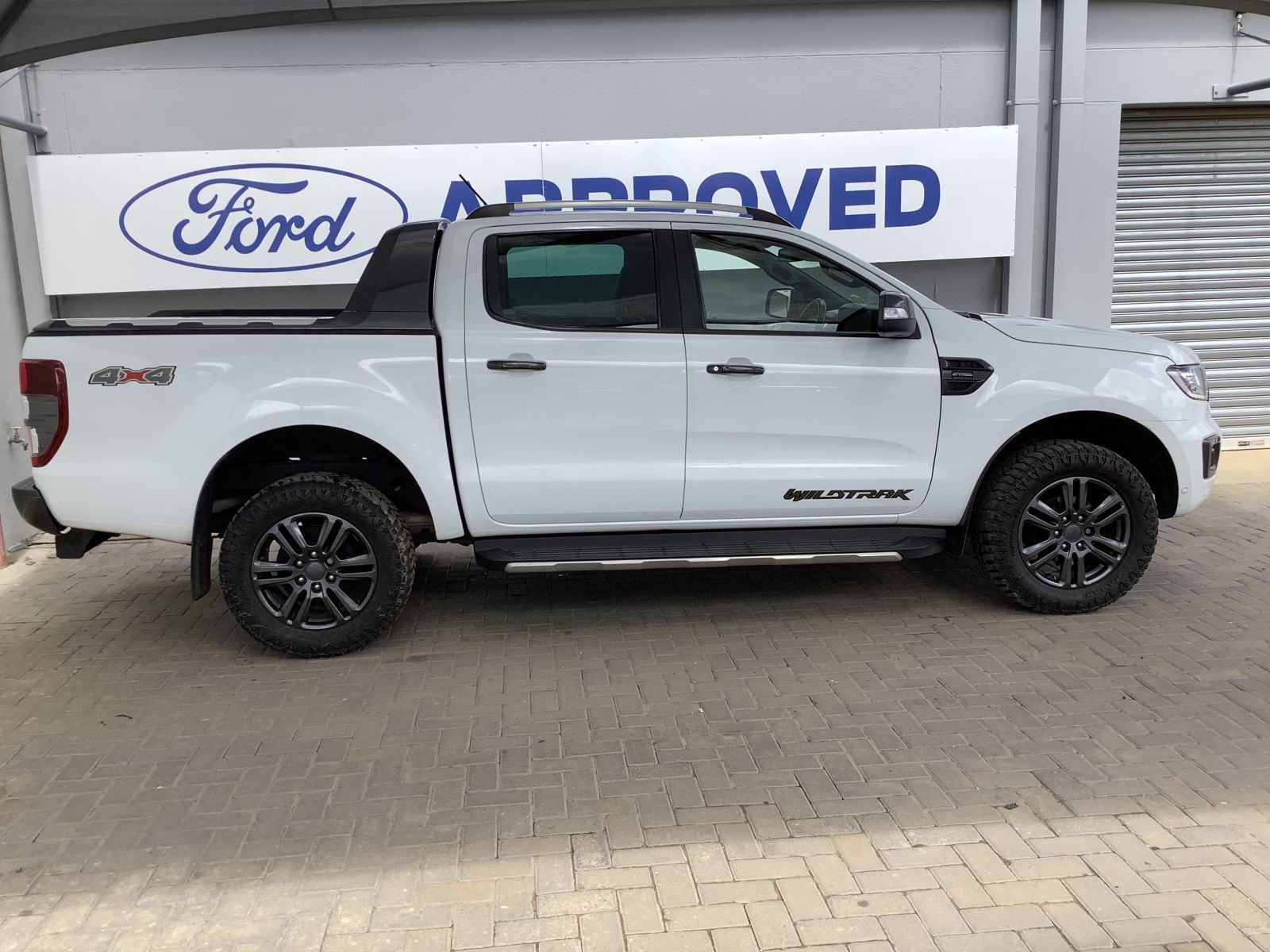 Ford RANGER 20D BI TURBO  WILDTRAK  4x4 DC in Namibia