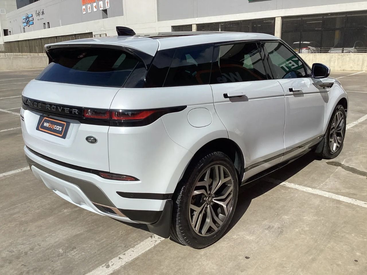 Land Rover Range Rover Evoque 2.0d HSE (132 KW) (D180) in Namibia