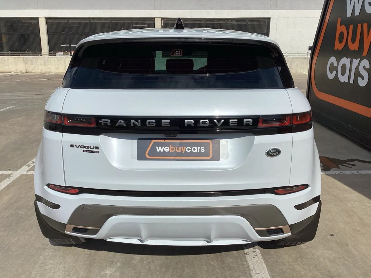 Land Rover Range Rover Evoque 2.0d HSE (132 KW) (D180) in Namibia