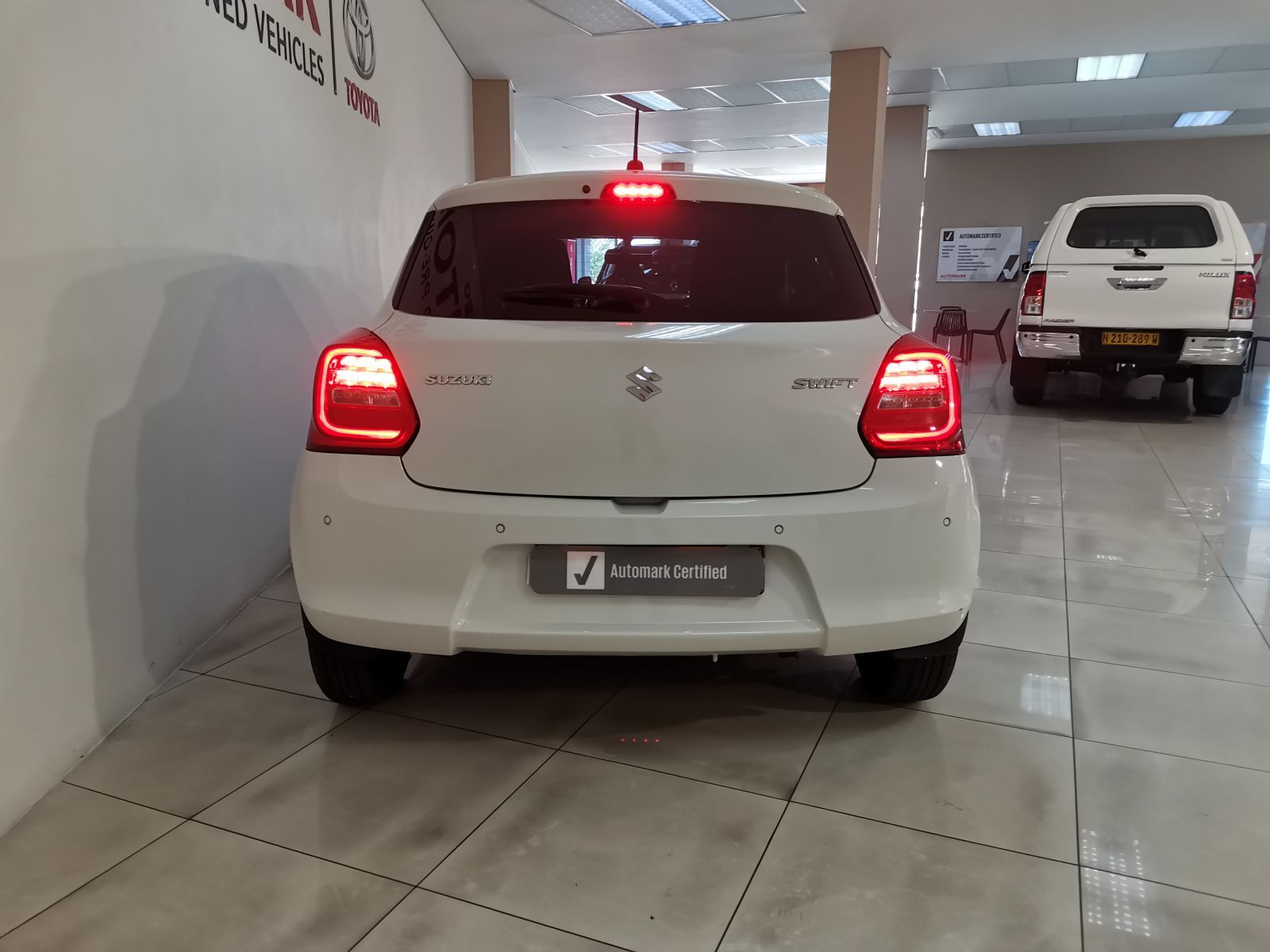 Suzuki Swift 1.2 Gl in Namibia