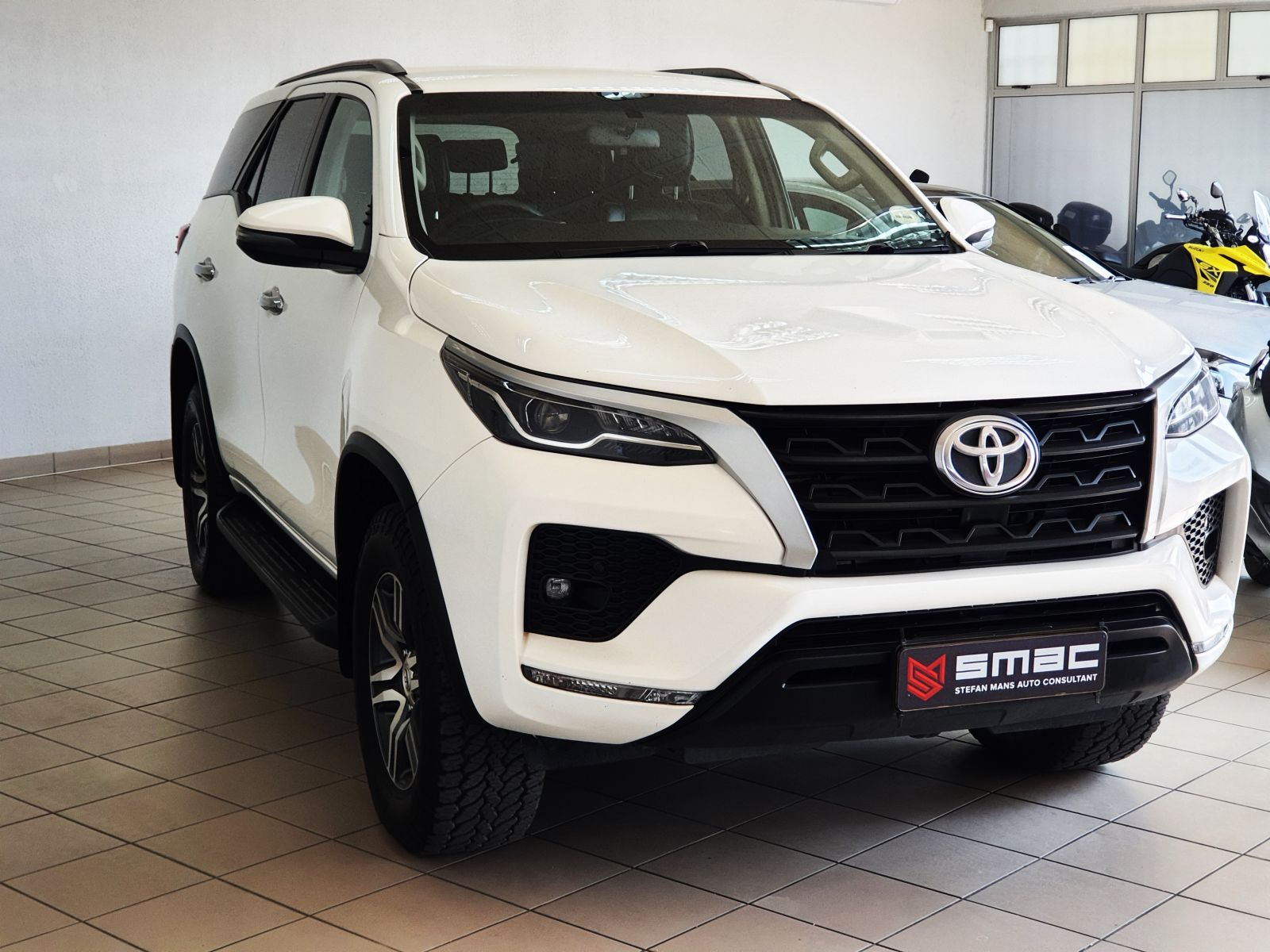 Toyota Fortuner 2.4 GD-6 4x4 AT in Namibia