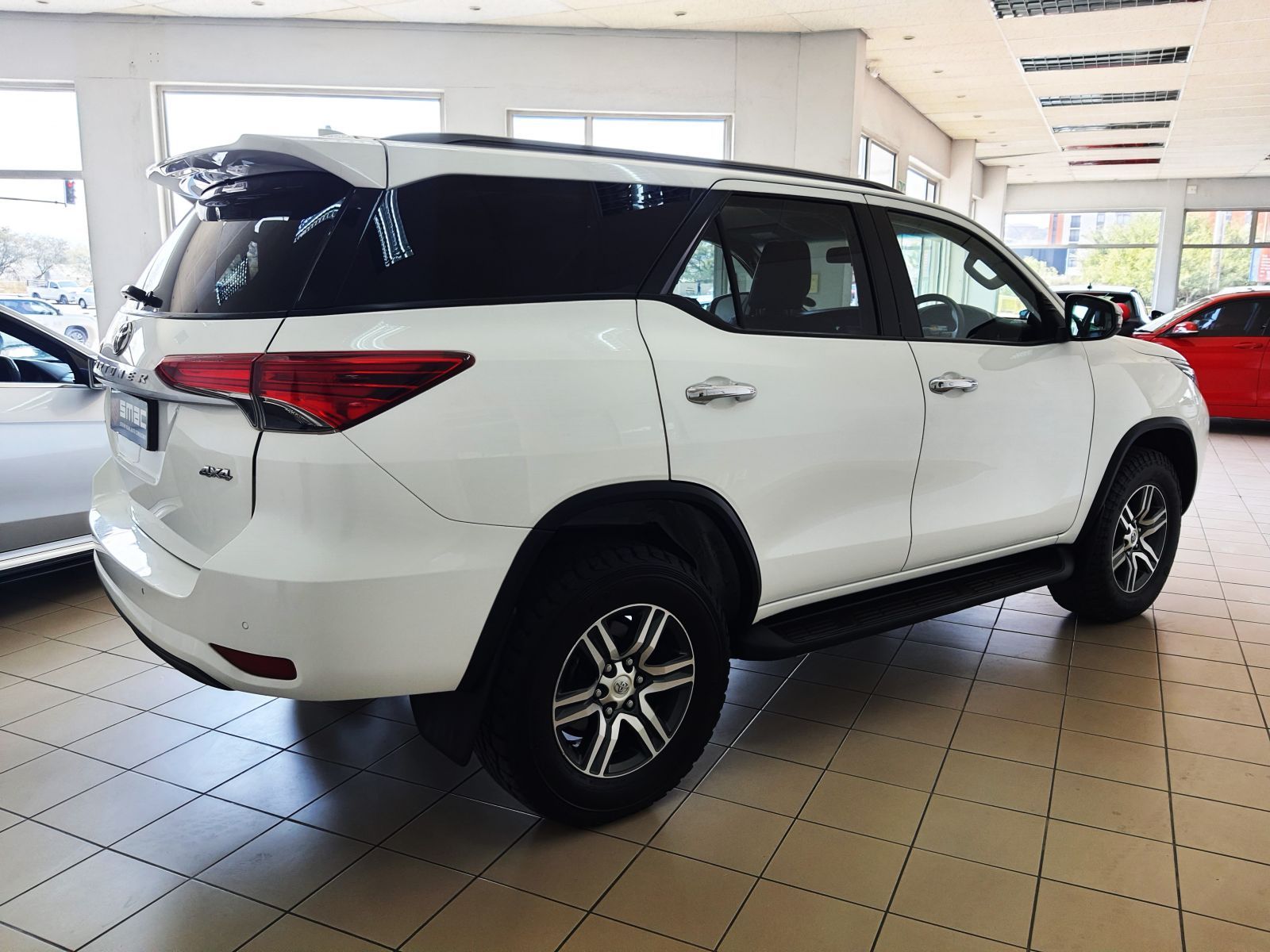 Toyota Fortuner 2.4 GD-6 4x4 AT in Namibia