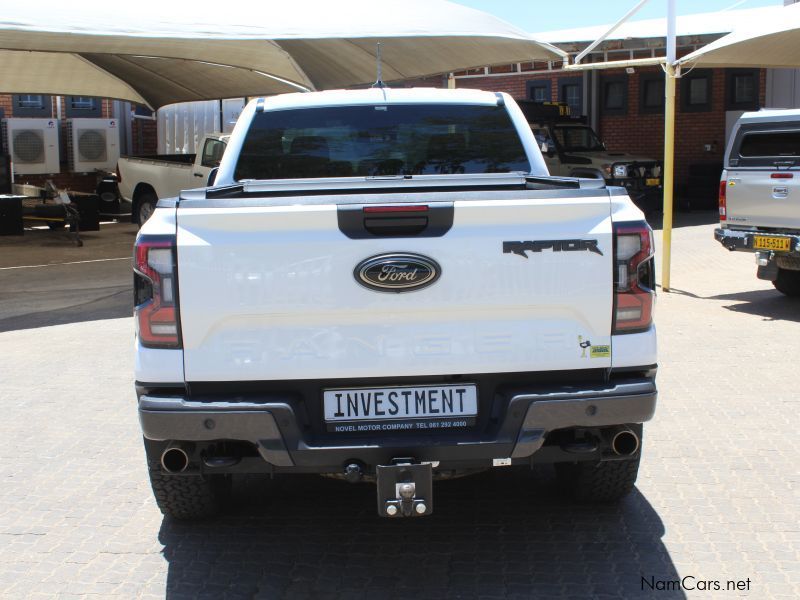 Ford Ranger Raptor in Namibia