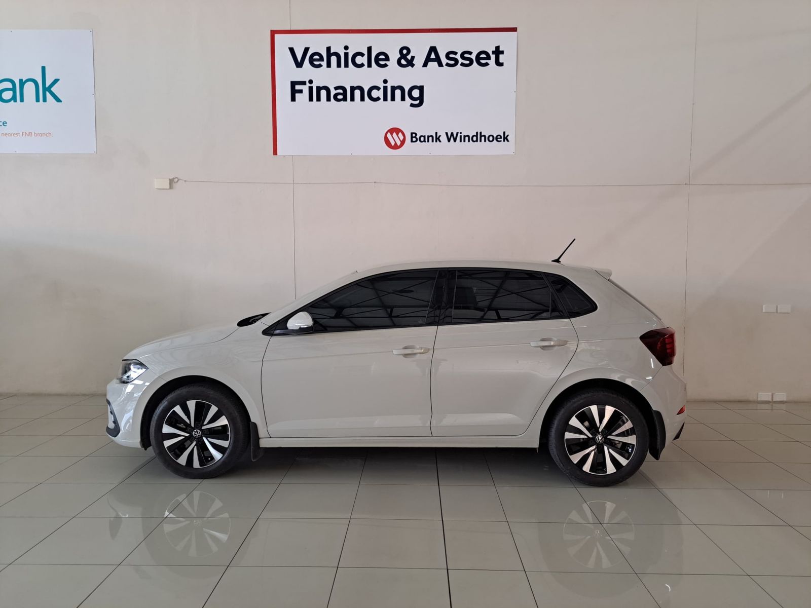 Volkswagen Polo 1.0TSi Life DSG in Namibia